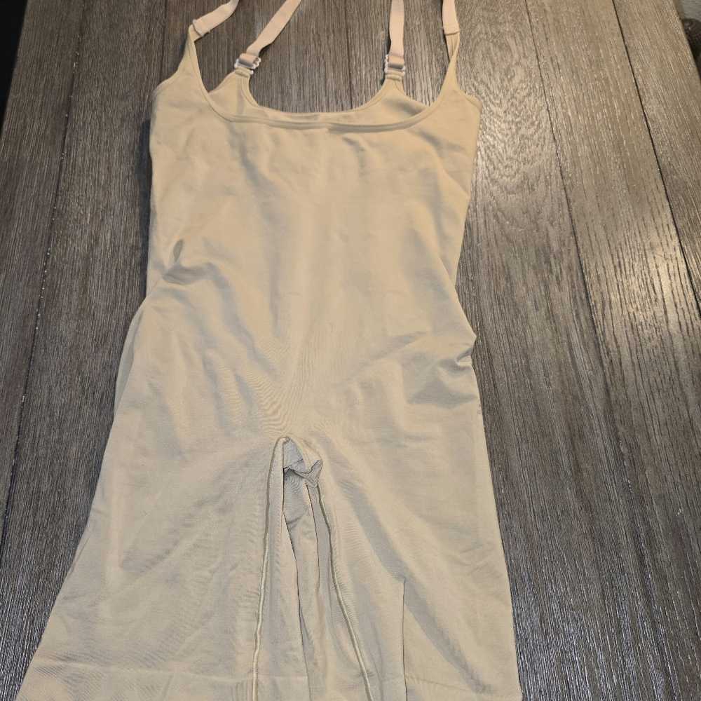 Flexess Sz. Large Nude Full Body Shapewear